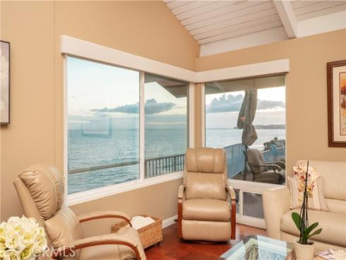 215 Camino San Clemente , San Clemente, CA
