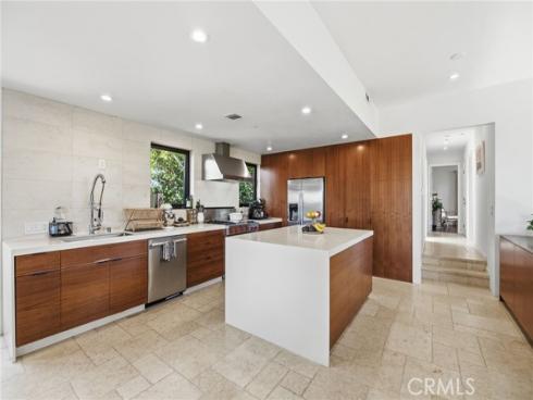 112 E Avenida Cornelio , San Clemente, CA