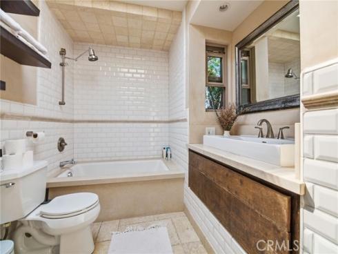 112 E Avenida Cornelio , San Clemente, CA