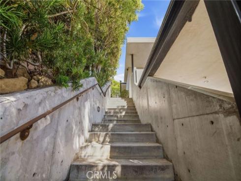 112 E Avenida Cornelio , San Clemente, CA