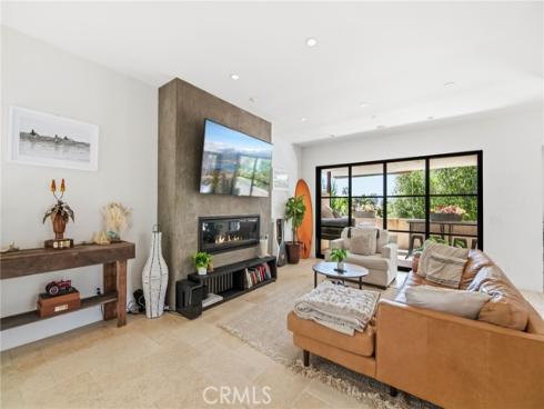 112 E Avenida Cornelio , San Clemente, CA