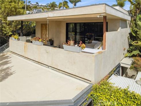 112 E Avenida Cornelio , San Clemente, CA