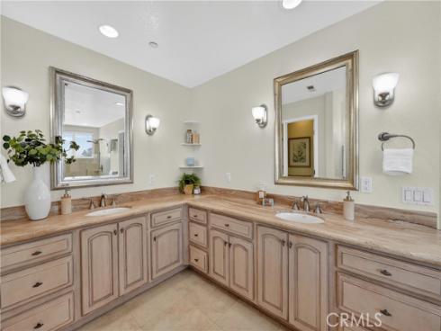 111 Revuelta Court, San Clemente, CA