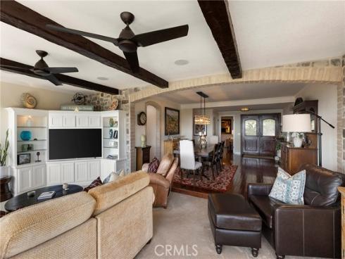327 Calle Felicidad , San Clemente, CA