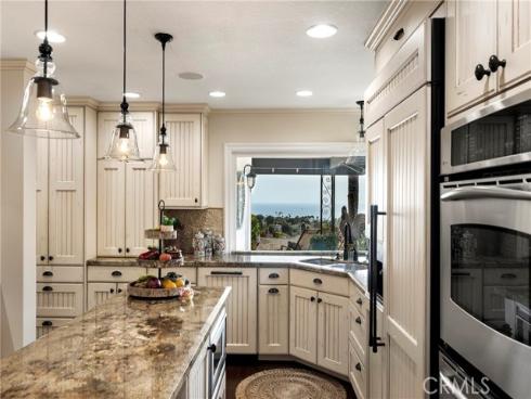 327 Calle Felicidad , San Clemente, CA