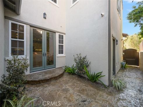 19  Via Alonso  , San Clemente, CA