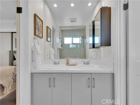 225  Avenida De La Grulla  A , San Clemente, CA