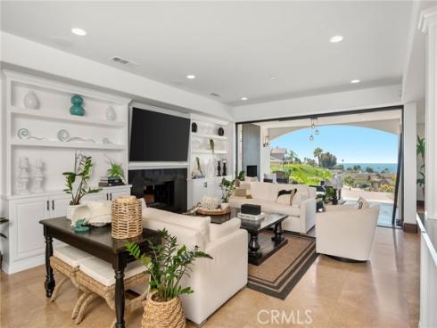 321  Calle Felicidad  , San Clemente, CA