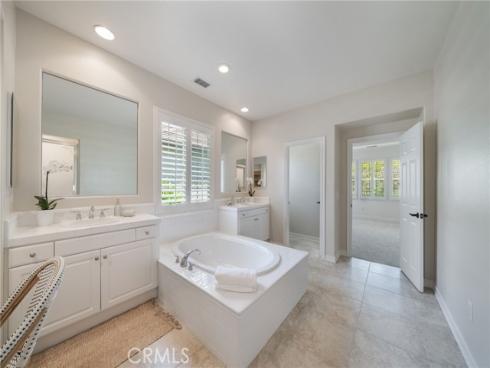 22  Camino Lienzo  , San Clemente, CA