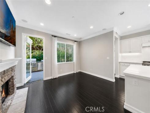 1  Via Santander  , San Clemente, CA