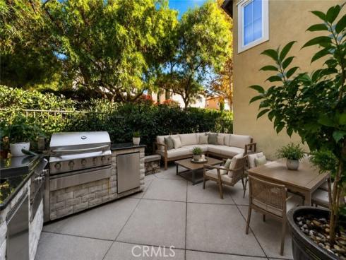 1  Via Santander  , San Clemente, CA
