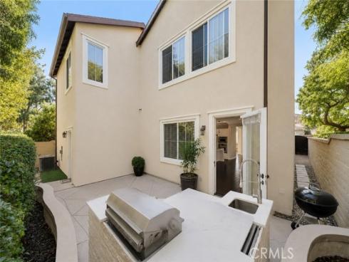 1  Via Santander  , San Clemente, CA