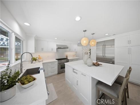 880 Avenida Acapulco , San Clemente, CA