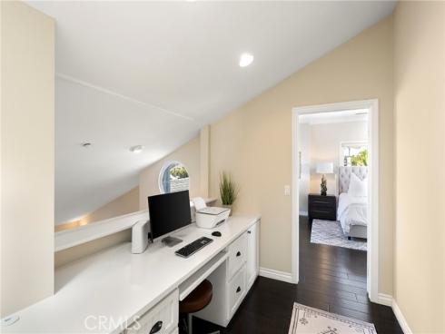 150 W Avenida San Antonio , San Clemente, CA