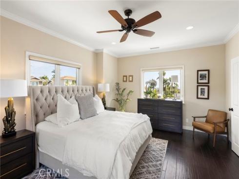 150 W Avenida San Antonio , San Clemente, CA