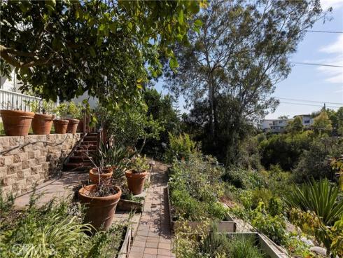 150 W Avenida San Antonio , San Clemente, CA