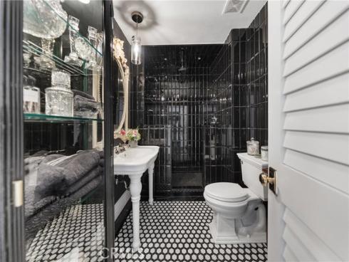 915  Buena Vista  , San Clemente, CA