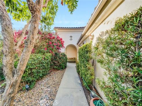 2 Avenida Cristal , San Clemente, CA