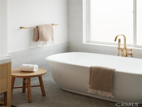 20  Via Paquete  , San Clemente, CA