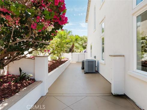 20  Via Paquete  , San Clemente, CA