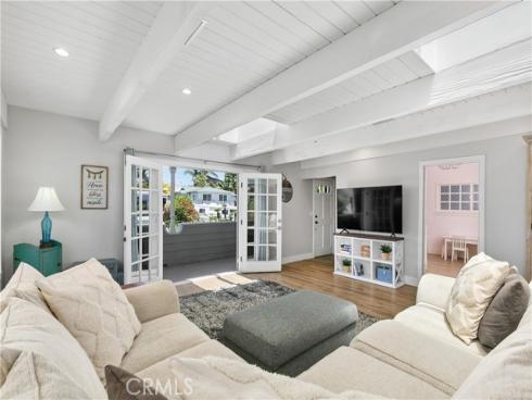 127 West Avenida De Los Lobos Marinos , San Clemente, CA