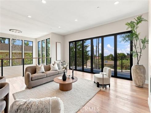 2103  S Ola Vista  , San Clemente, CA