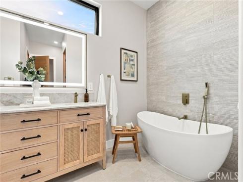 2103  S Ola Vista  , San Clemente, CA