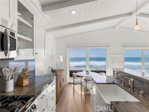 1880 N El Camino Real #14 , San Clemente, CA