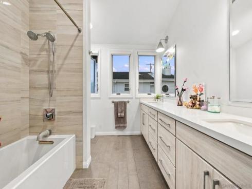 165 W Avenida San Antonio  , San Clemente, CA