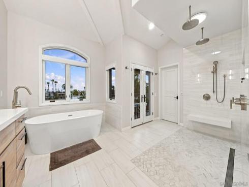 165 W Avenida San Antonio  , San Clemente, CA