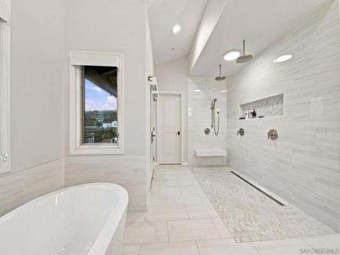 165 W Avenida San Antonio  , San Clemente, CA