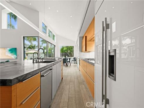 26001  Avenida Romero  , San Juan Capistrano, CA