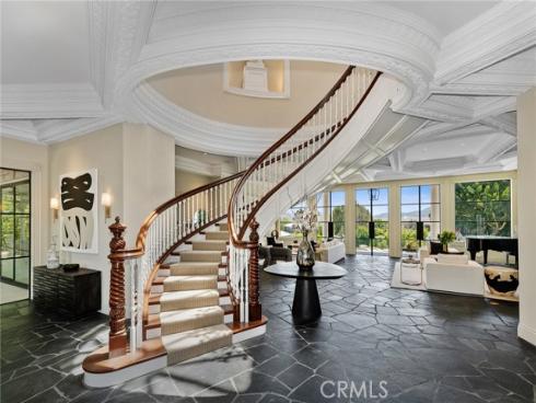 10 Strawberry Lane, San Juan Capistrano, CA