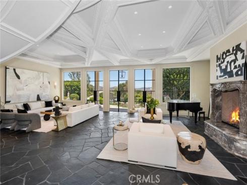 10 Strawberry Lane, San Juan Capistrano, CA