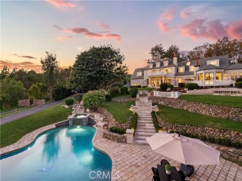 10 Strawberry Lane, San Juan Capistrano, CA