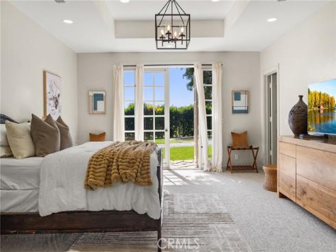 10 Strawberry Lane, San Juan Capistrano, CA