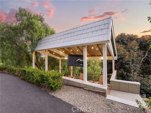 10 Strawberry Lane, San Juan Capistrano, CA