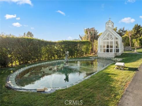 10  Strawberry  , San Juan Capistrano, CA