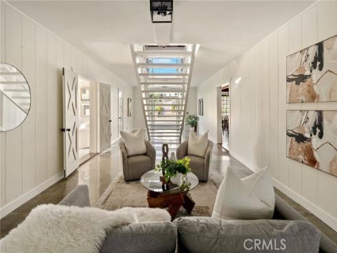 10  Strawberry  , San Juan Capistrano, CA