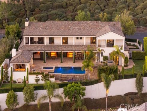 28481 Avenida La Mancha