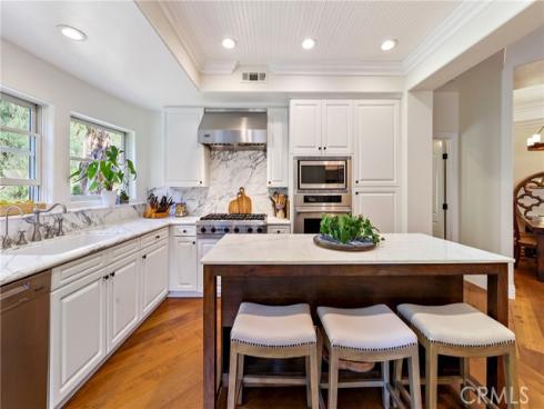 90 Plaza De Las Flores