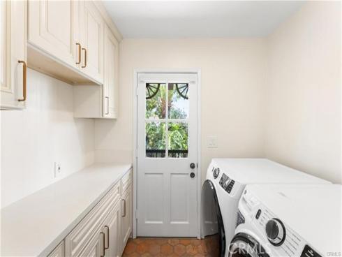 29612  Spotted Bull  , San Juan Capistrano, CA