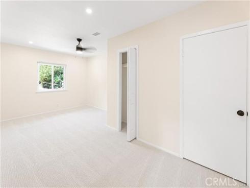 29612  Spotted Bull  , San Juan Capistrano, CA