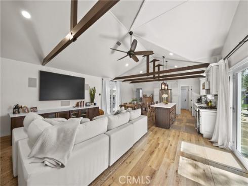 29612  Spotted Bull  , San Juan Capistrano, CA