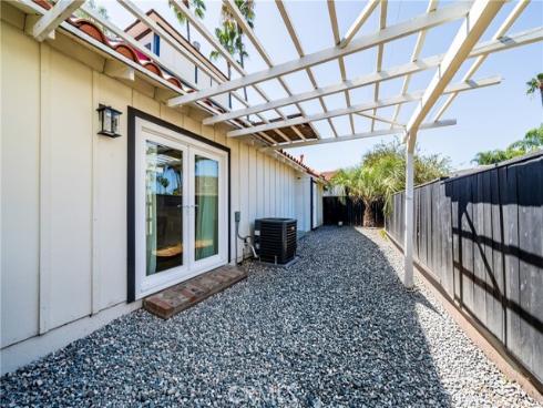 29612  Spotted Bull  , San Juan Capistrano, CA