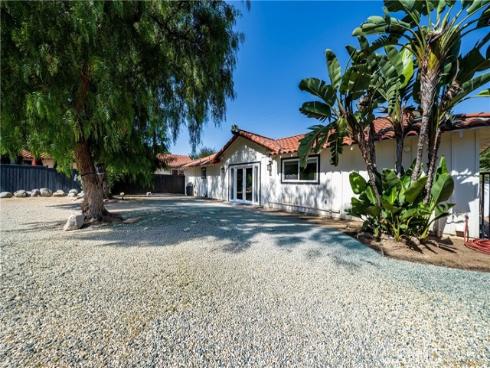 29612  Spotted Bull  , San Juan Capistrano, CA