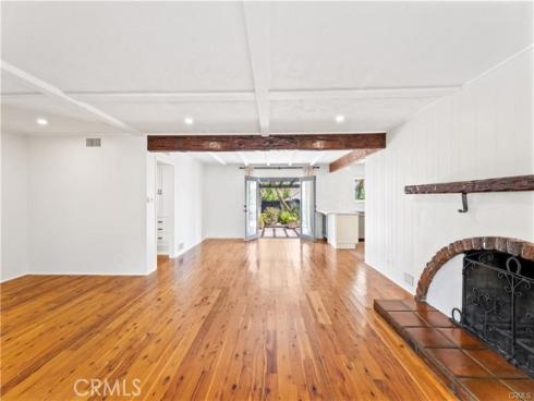 29612  Spotted Bull  , San Juan Capistrano, CA