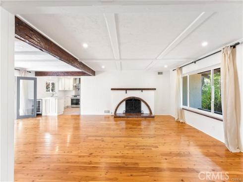 29612  Spotted Bull  , San Juan Capistrano, CA