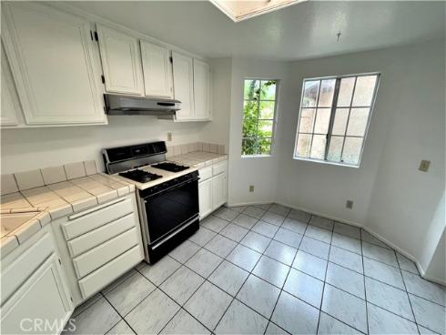 27385 Paseo La Serna