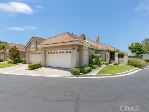 27589 Paseo Segovia
